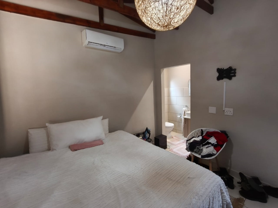 3 Bedroom Property for Sale in Waterkloof East North West